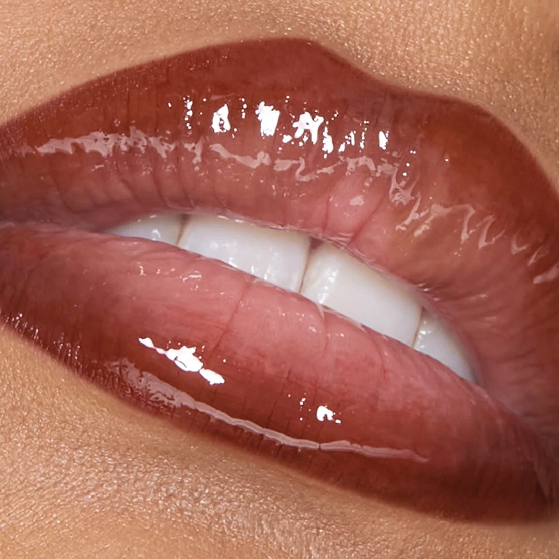 Huda beauty MAKEOUT SESH LIP DUO PEACHY NUDES