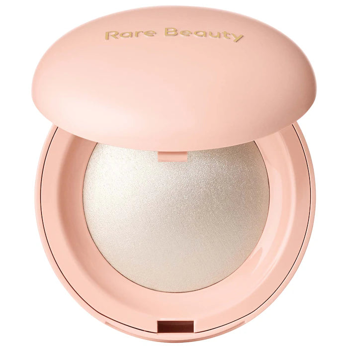 Rare Beauty
Positive Light Silky Touch Highlighter