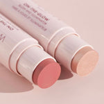 WANDER BEAUTY
ON THE GLOW BLUSH & ILLUMINATOR