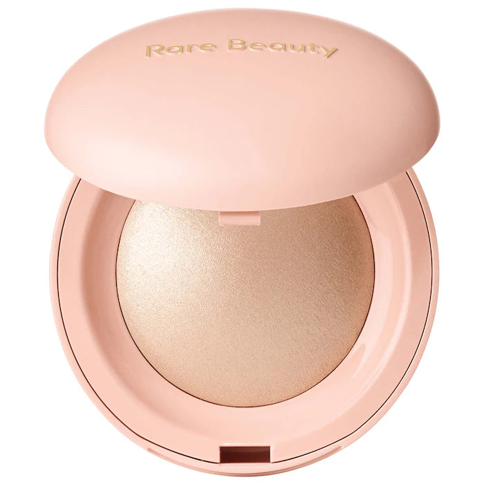 Rare Beauty
Positive Light Silky Touch Highlighter