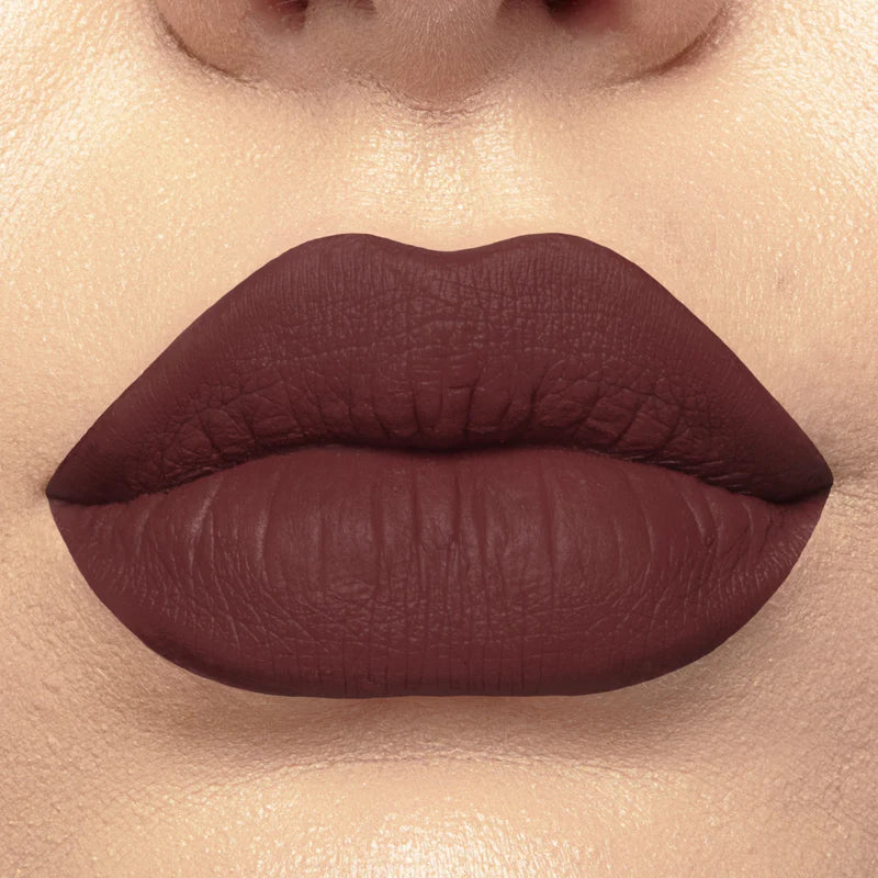 أوفرا × ماني ميو
 مجموعة أحمر شفاه سائل يدوم طويلاً