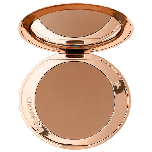 Charlotte Tilbury 
Airbrush Matte Bronzer